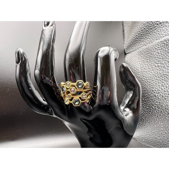 STELLA & Dot Multi-Stone Ring - Picture 3 of 10